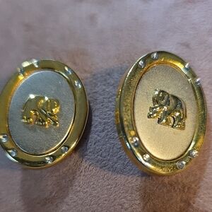 Vintage Gold Tone Elephant Oval Clip-On Earrings